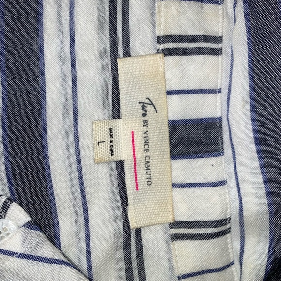 Long sleeve button down - Picture 2 of 2